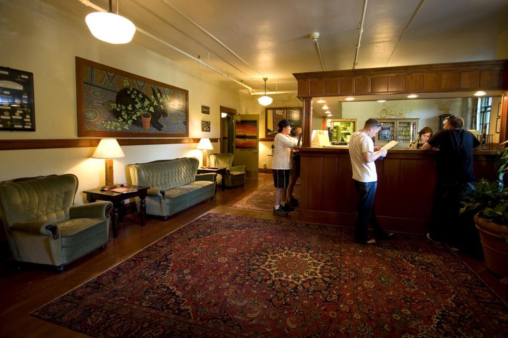 Mcmenamins Edgefield Troutdale Exterior foto