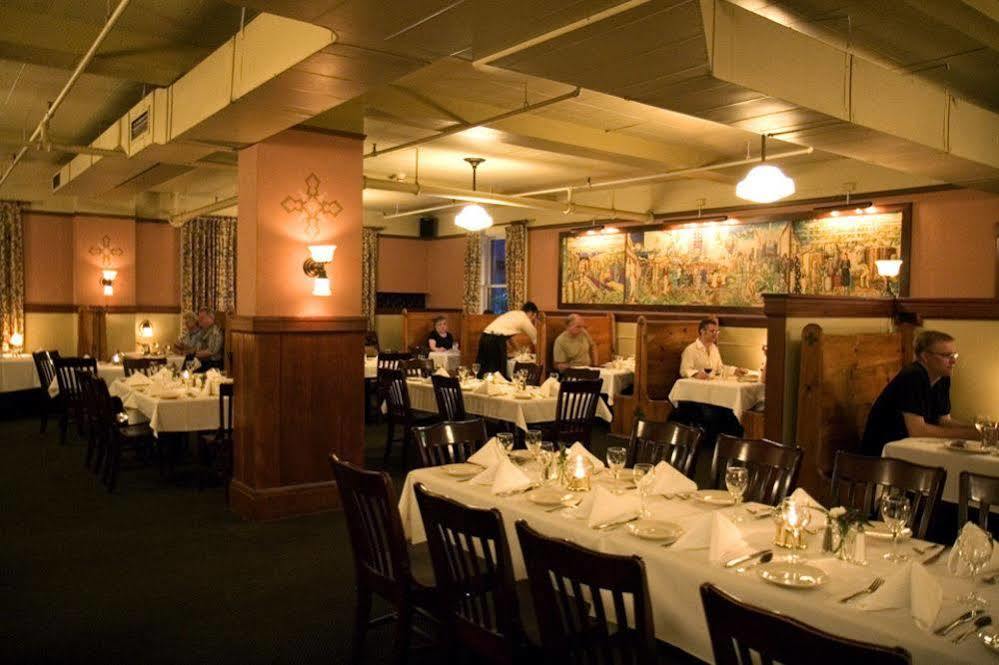 Mcmenamins Edgefield Troutdale Exterior foto